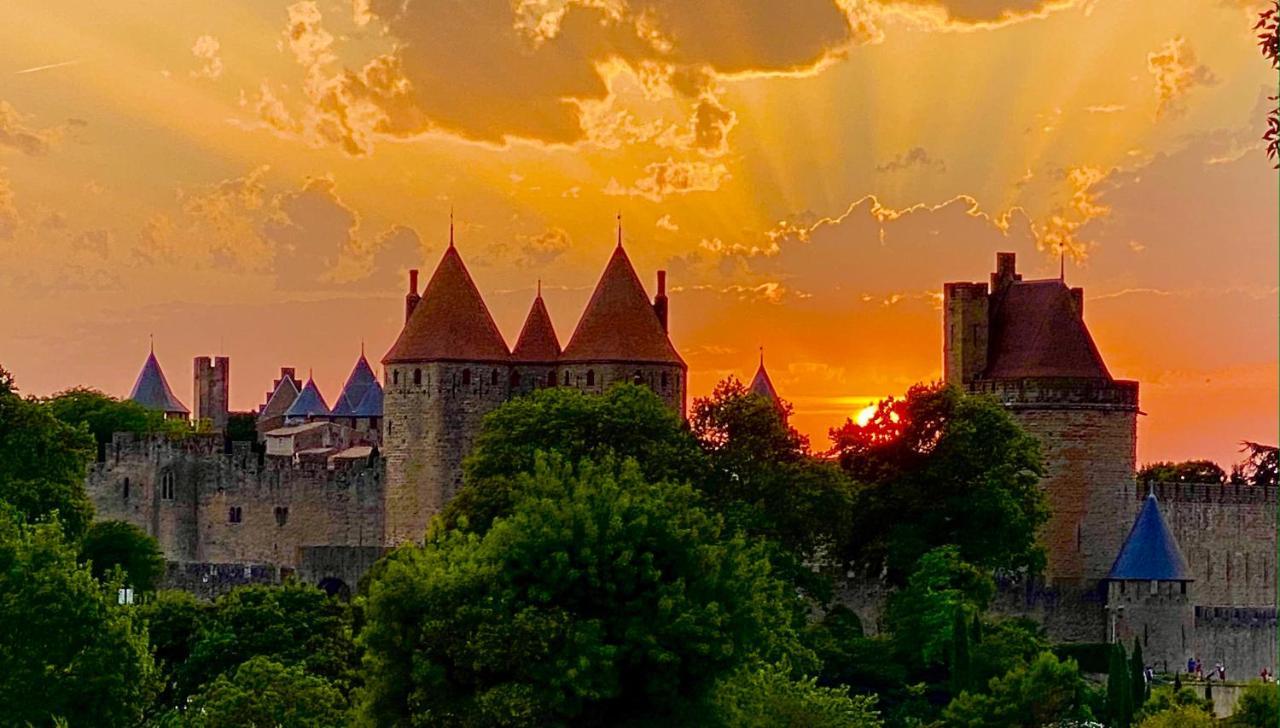 CARCASSONNE HISTORIC DUPLEX 4 star air conditioned APARTEMENT d`ÉGLANTINE Carcassonne Esterno foto